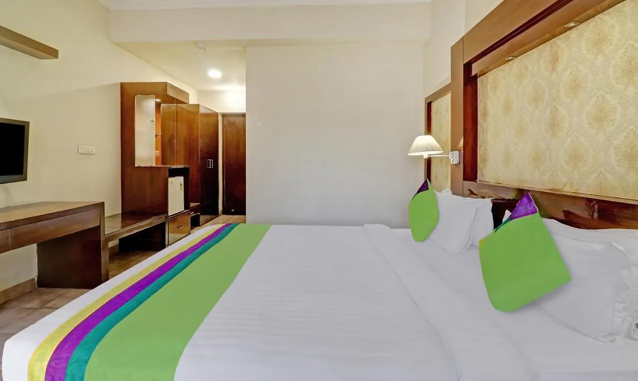 Treebo Trend Kaant Palace Fatehabad Road Agra  India