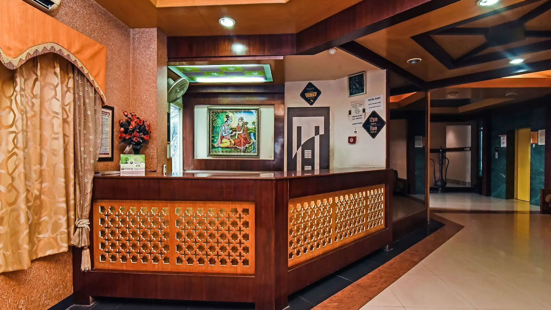 *** Hotel Treebo Trend Kaant Palace Fatehabad Road Agra  India