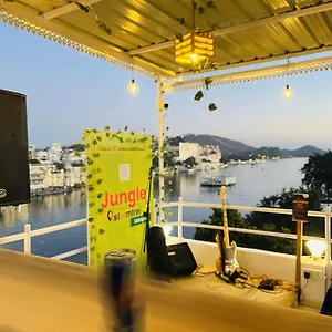https://oasis-hostel-by-sturmfrei.udaipurhotels.org