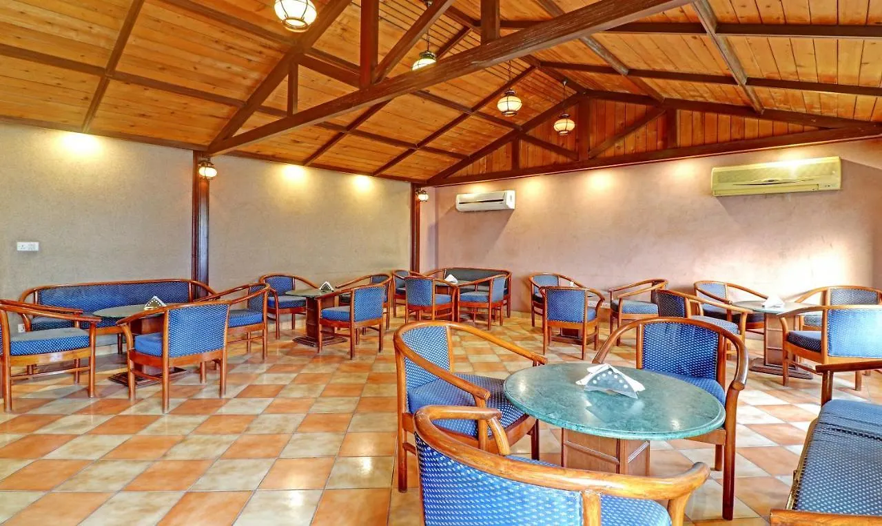 Hotel Treebo Trend Kaant Palace Fatehabad Road Agra